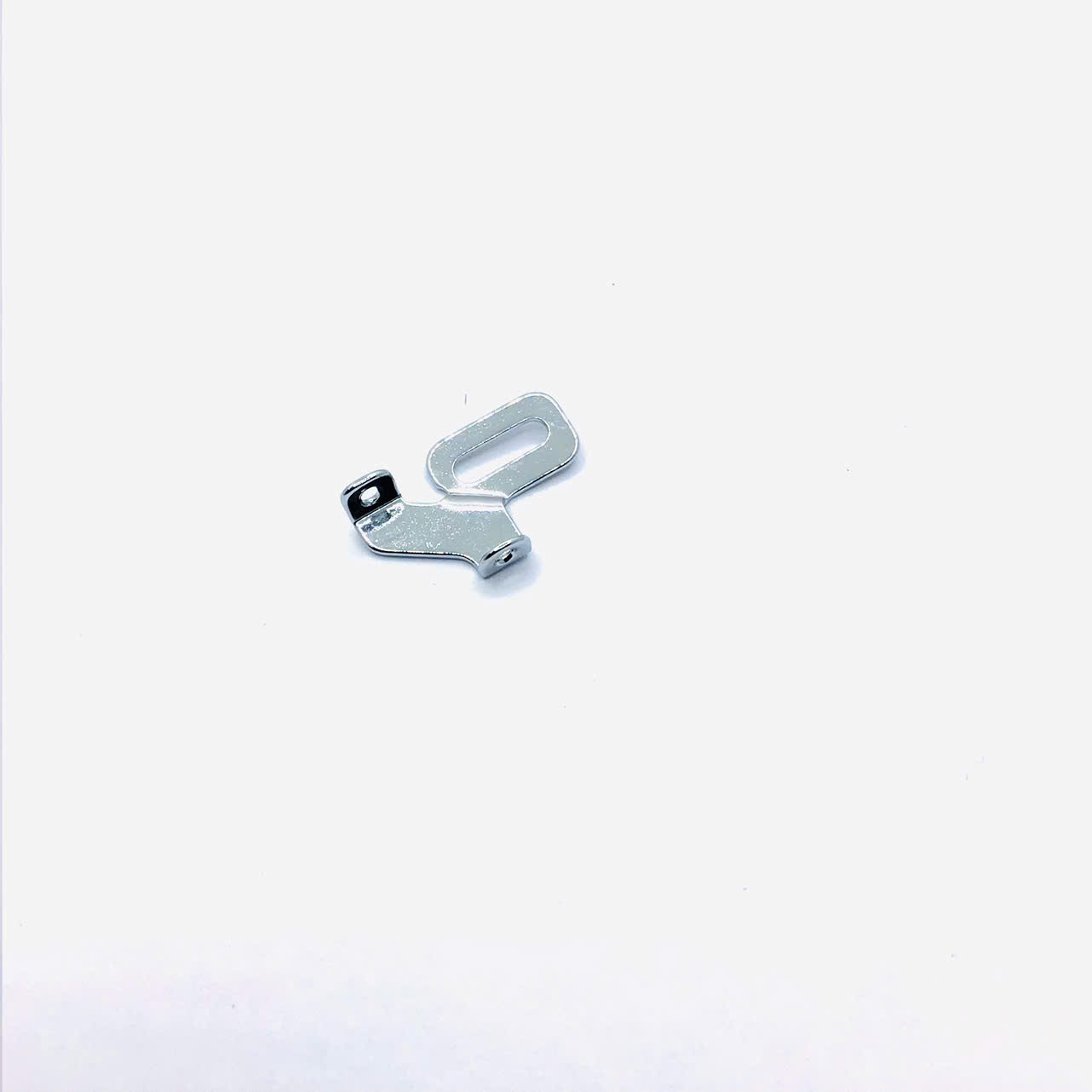 700_04729 Dẫn chỉ mỏ móc trần đè Juki MF 7900